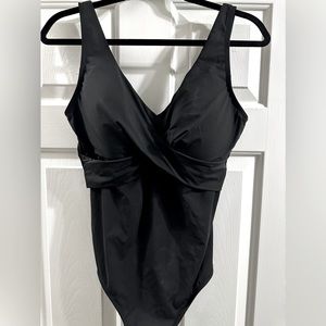 CALIA by Carrie Underwood One Piece Swimsuit | Size 14